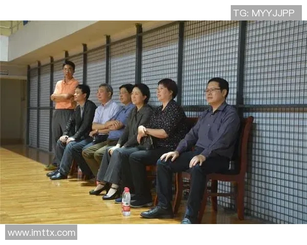 重庆排球队选拔赛表现评析：比赛经验与团队协作的关键因素探讨